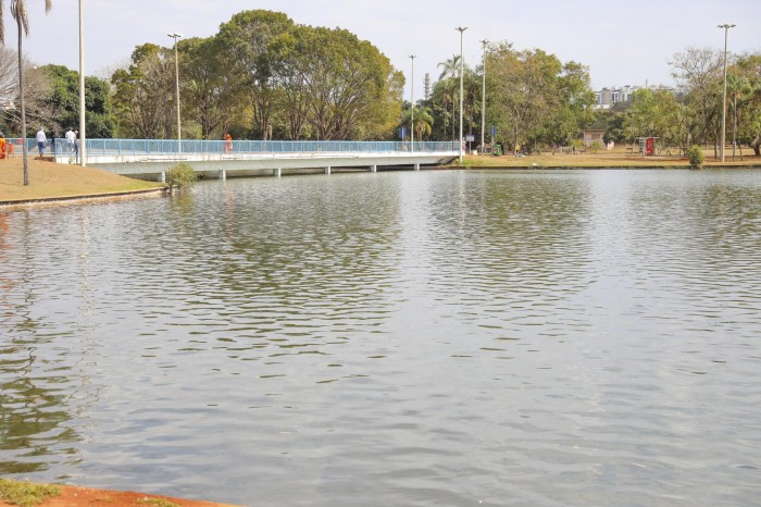 Lago do Parque da Cidade receberá operação de limpeza