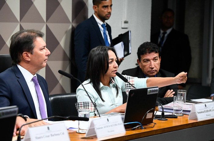 Relatora prevê 'dias intensos' na CPMI do 8 de Janeiro