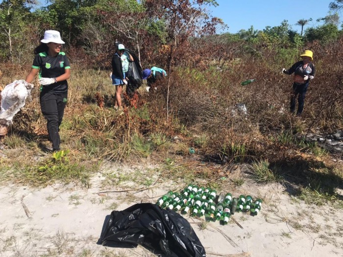 Ação de limpeza no Areal recolhe lixo e alerta para a preservação do Campo Grande