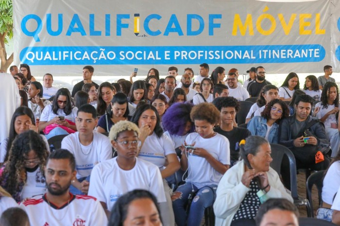 Último dia para convocados do QualificaDF apresentarem a documentação