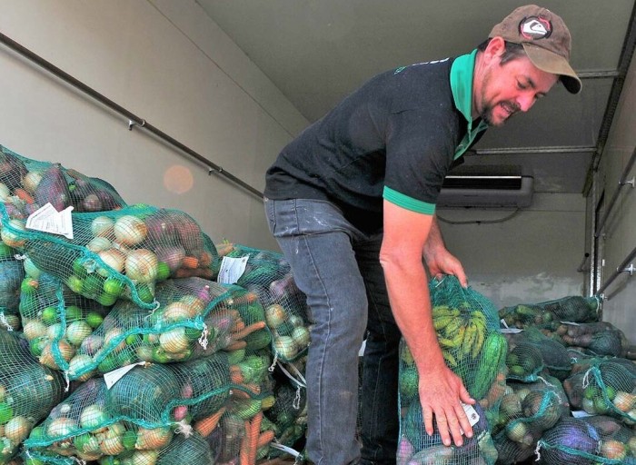 Quem recebeu cesta de alimentos deve responder pesquisa de qualidade