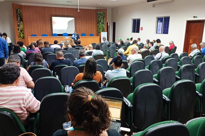 Extensionistas da Emater levam vivência de ATER na agricultura familiar para 