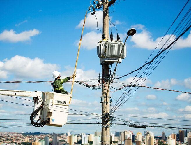 Guará e Park Way terão áreas sem energia para serviços na rede elétrica