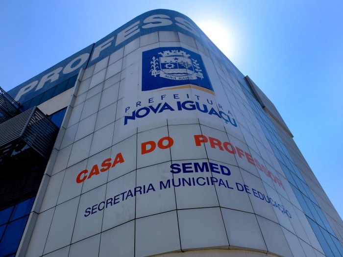 Casa do Professor oferece capacitações em Libras e Soroban para profissionais da rede municipal de Nova Iguaçu