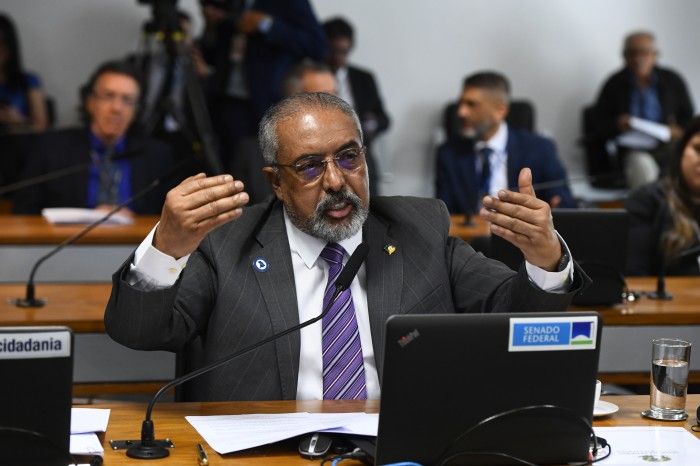 Datas de recolhimento do FGTS e INSS poderão ser unificadas, aprova CAS