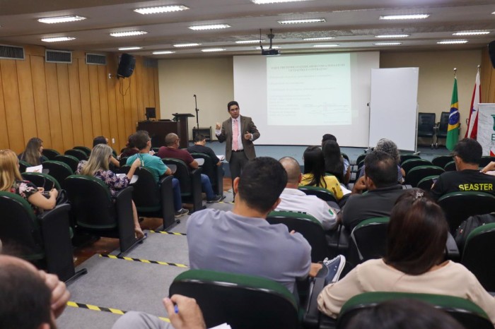 Escola de Governança divulga cronograma de cursos de setembro 
