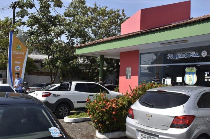 PC-AM prende indivíduo por roubo majorado no bairro Petrópolis