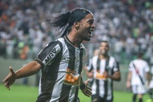 CPI Pirâmides Financeiras tenta ouvir Ronaldinho Gaúcho novamente
