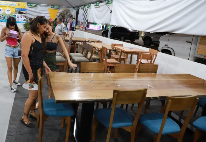 Empresas do setor moveleiro mantêm crescimento pós-pandemia com a Expoacre Juruá
