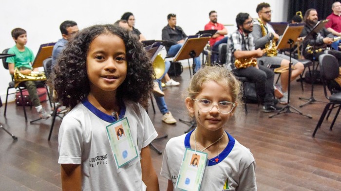 Escola de Música começa a receber visitas das escolas públicas