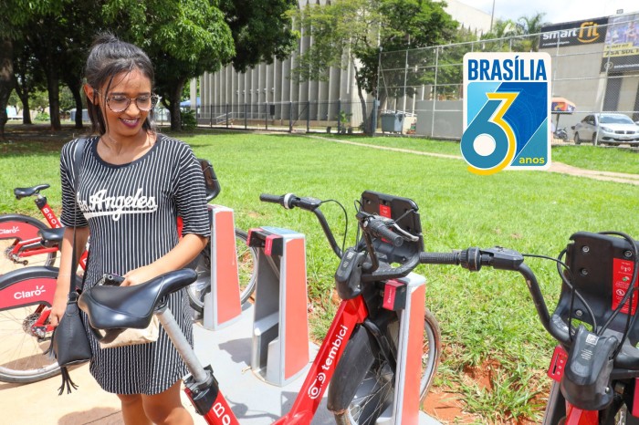 Um passeio no coração da capital sobre duas rodas