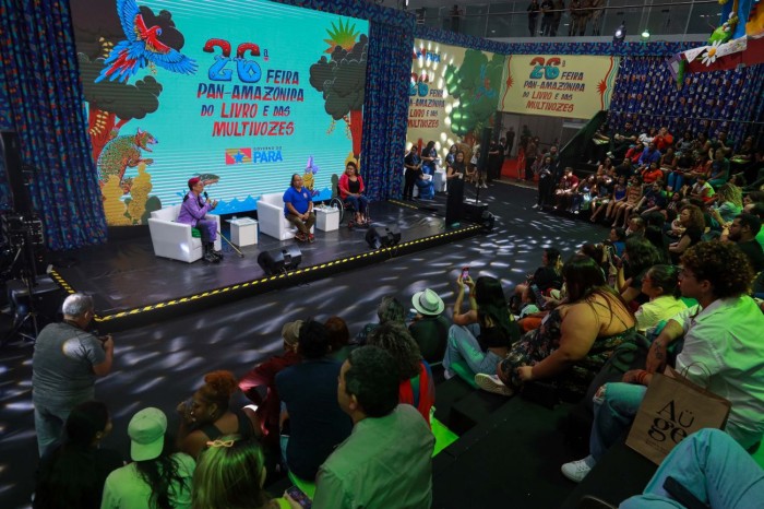 Diálogo sobre capacitismo marca o dia das Vozes da Diversidade na Feira do Livro 